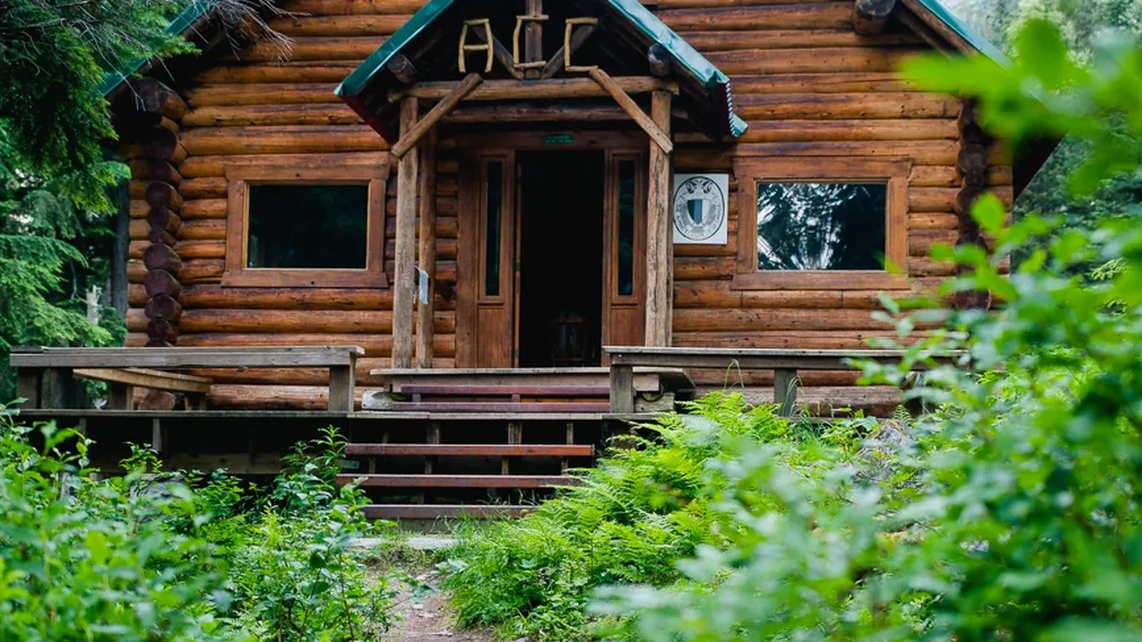 A.O. Wheeler Hut backcountry hut photo