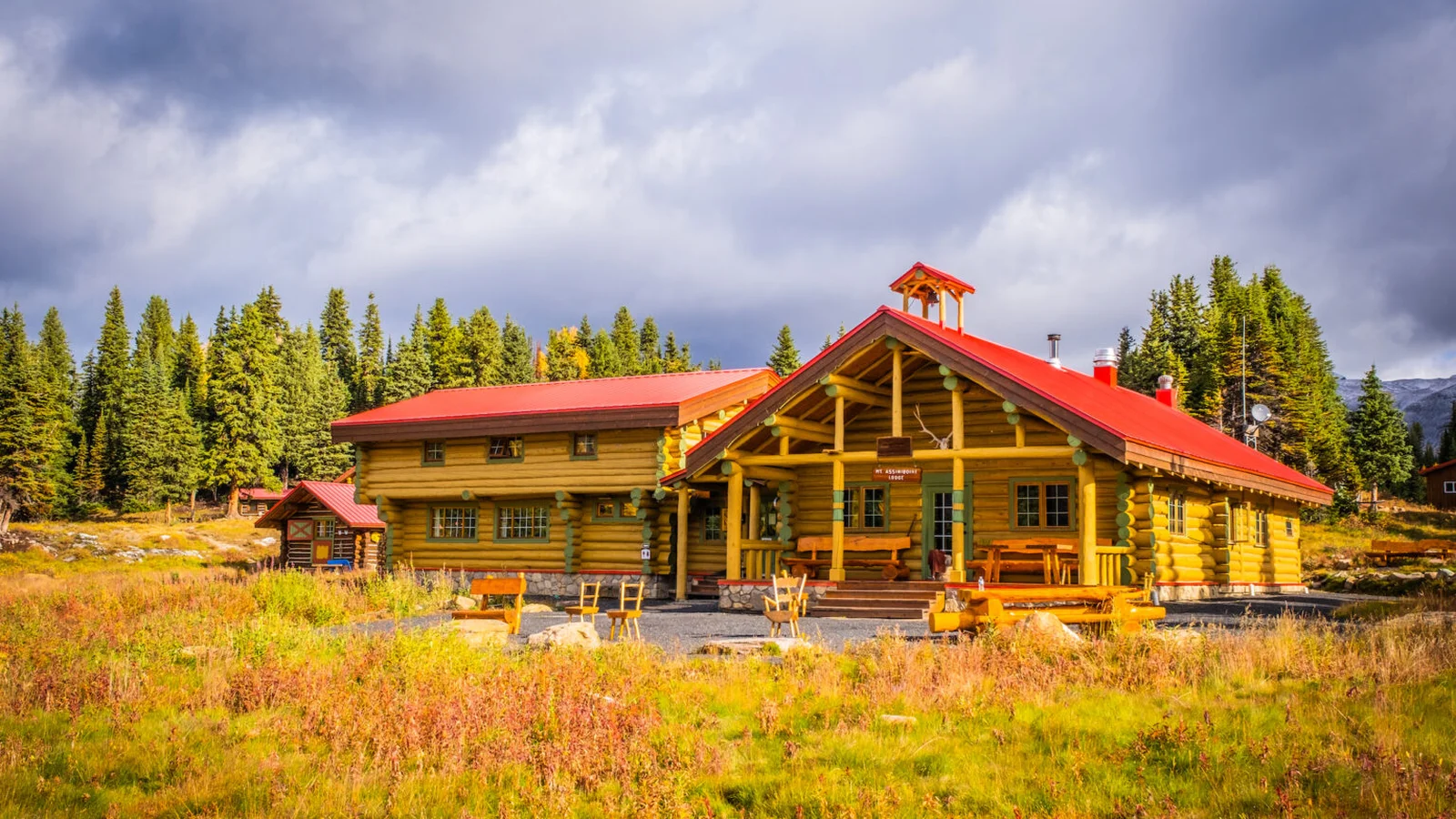 Assiniboine Lodge backcountry hut photo