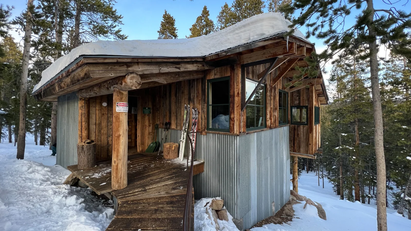 Fabi Hut backcountry hut photo