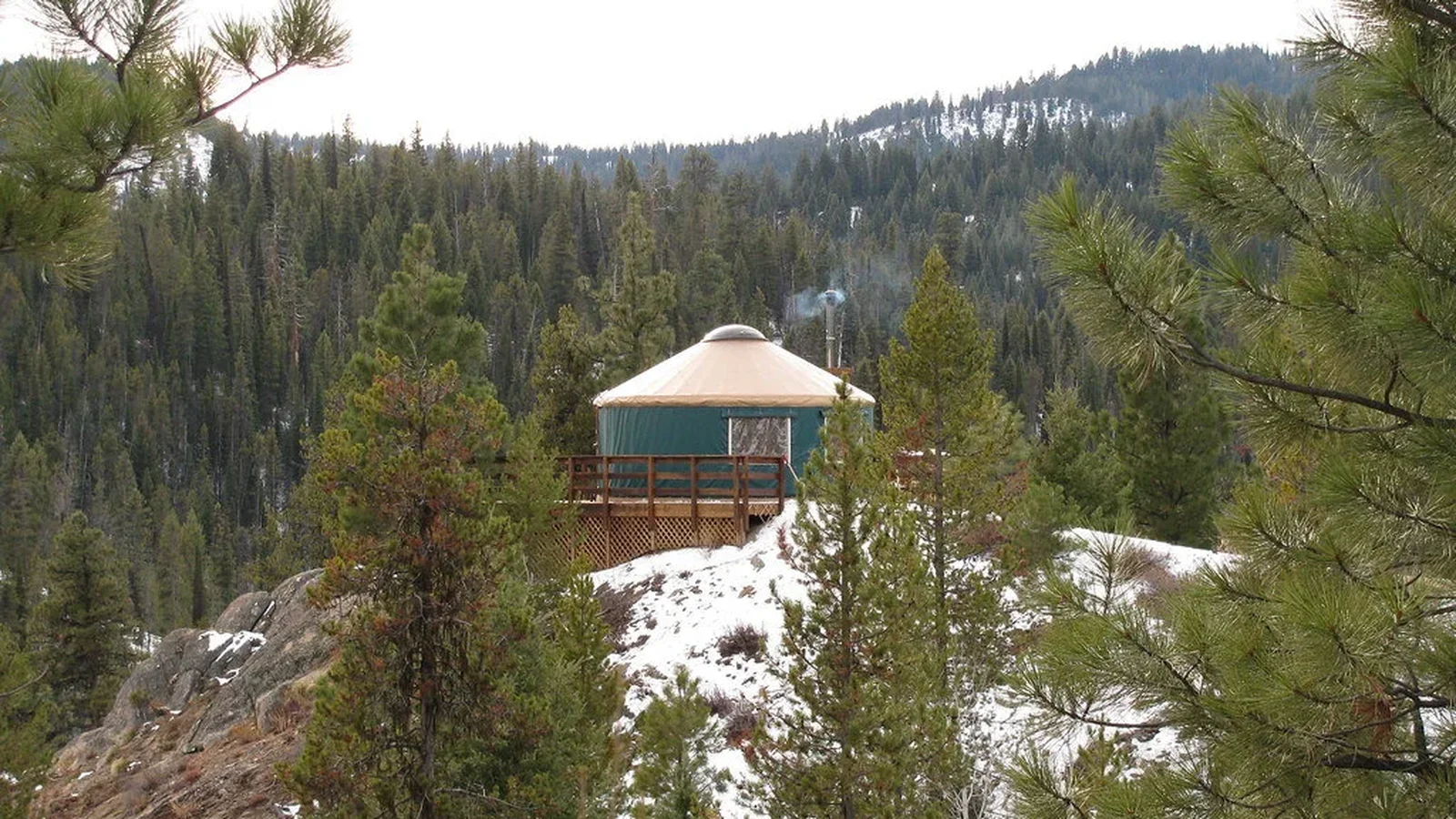 Rocky Ridge Yurt backcountry hut photo