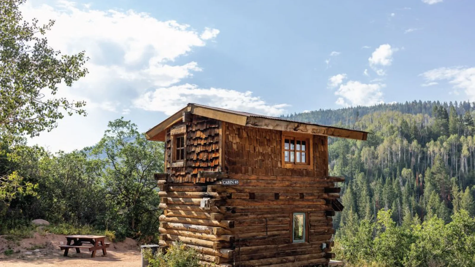 Strawberry Park Hot Springs backcountry hut photo