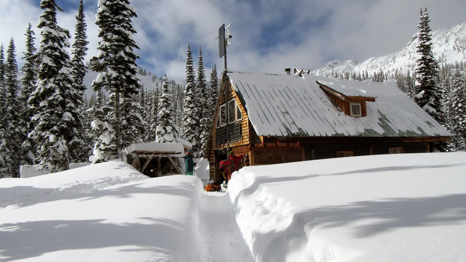 Valhalla Mountain Lodge backcountry hut photo