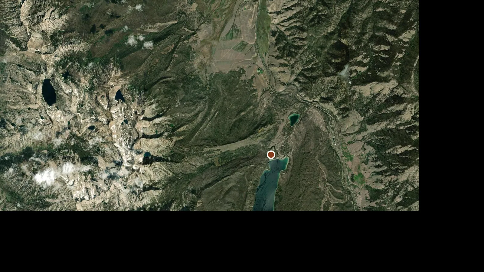 Satellite view of the area around Williams Peak Hut
